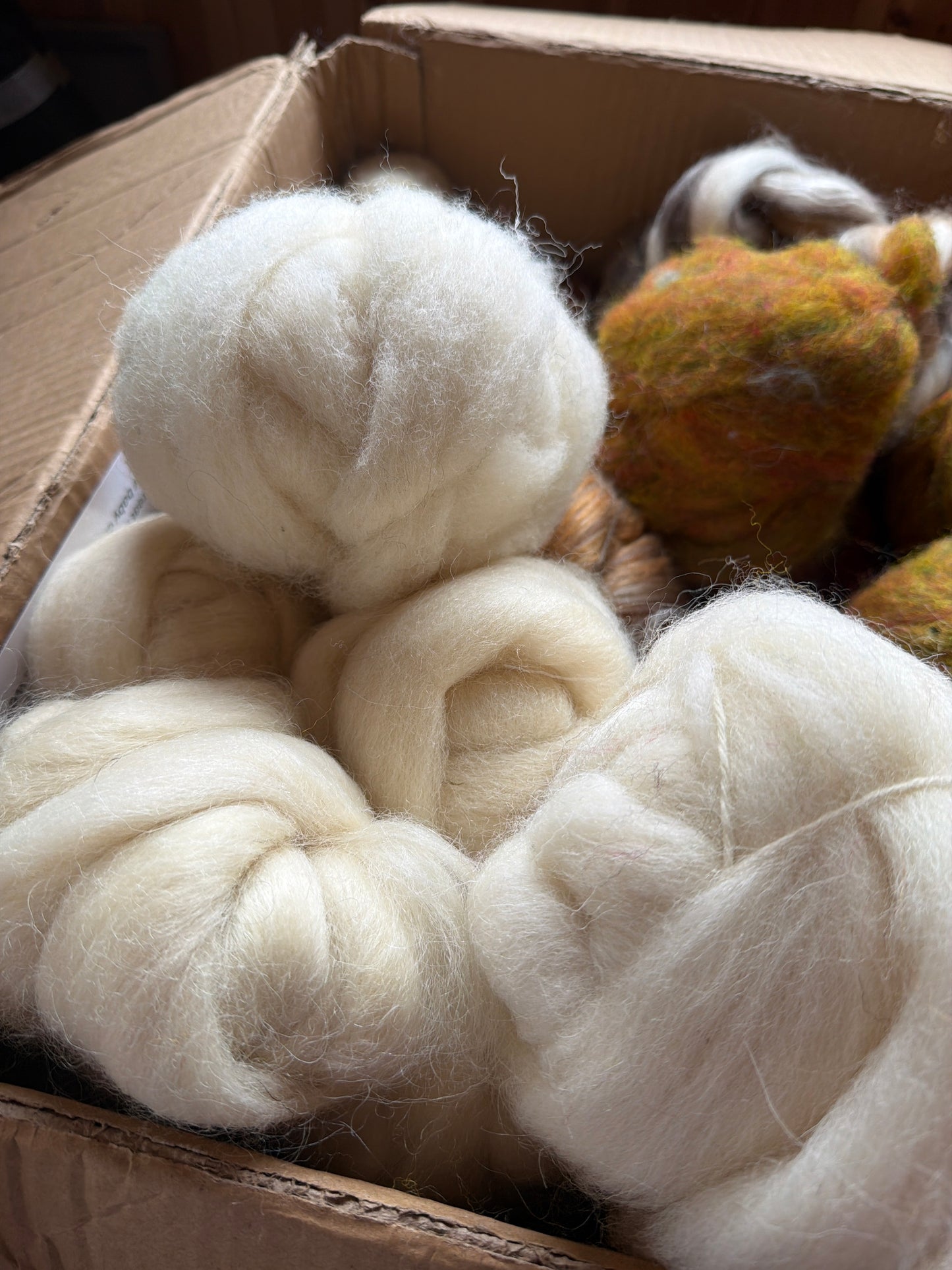 Sharon's 50g Assorted Fibre Balls